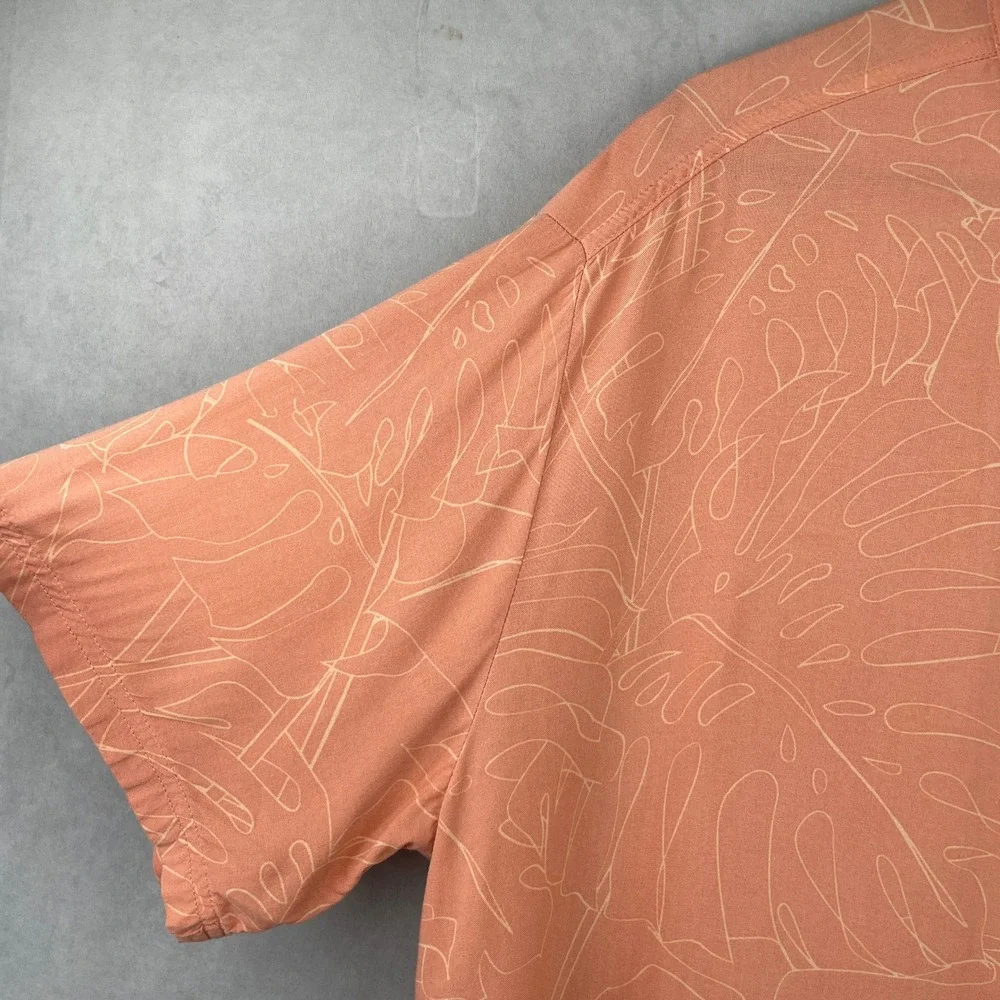 Billabong Patrick Mens L Peach Monstera Leaf Tropical‎ Viscose Button Down Shirt